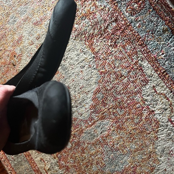 Stuart Weitzman Flats - Picture 4 of 8